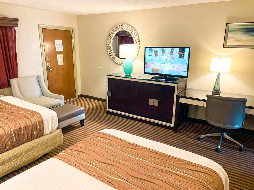 Eleven Boutique Hotel Llc 恩波里亚 外观 照片